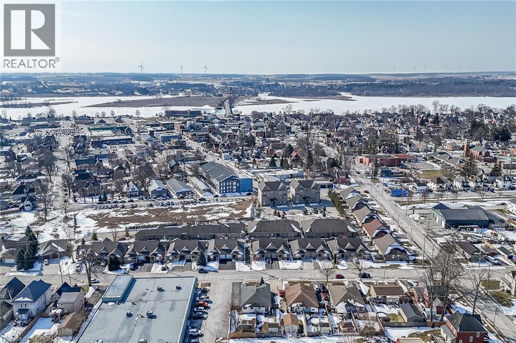 












115 FOREST Street E

,
Dunnville,




Ontario
N1A1B9

