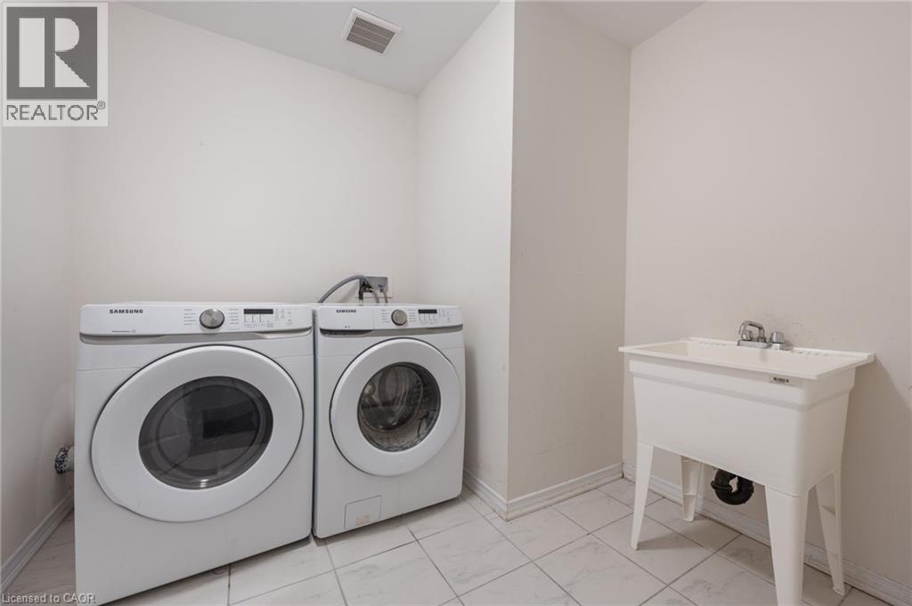 












153 DAVID Street

,
Hagersville,




Ontario
N0A1H0

