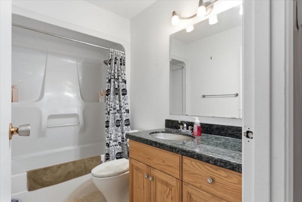 









1121


Mountain View

Road,
Armstrong,




BC
V4Y 0S2

