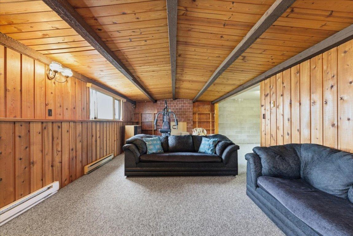 









1121


Mountain View

Road,
Armstrong,




BC
V4Y 0S2

