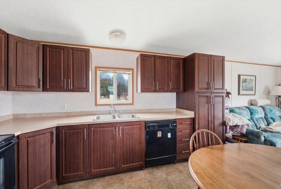 









1121


Mountain View

Road,
Armstrong,




BC
V4Y 0S2

