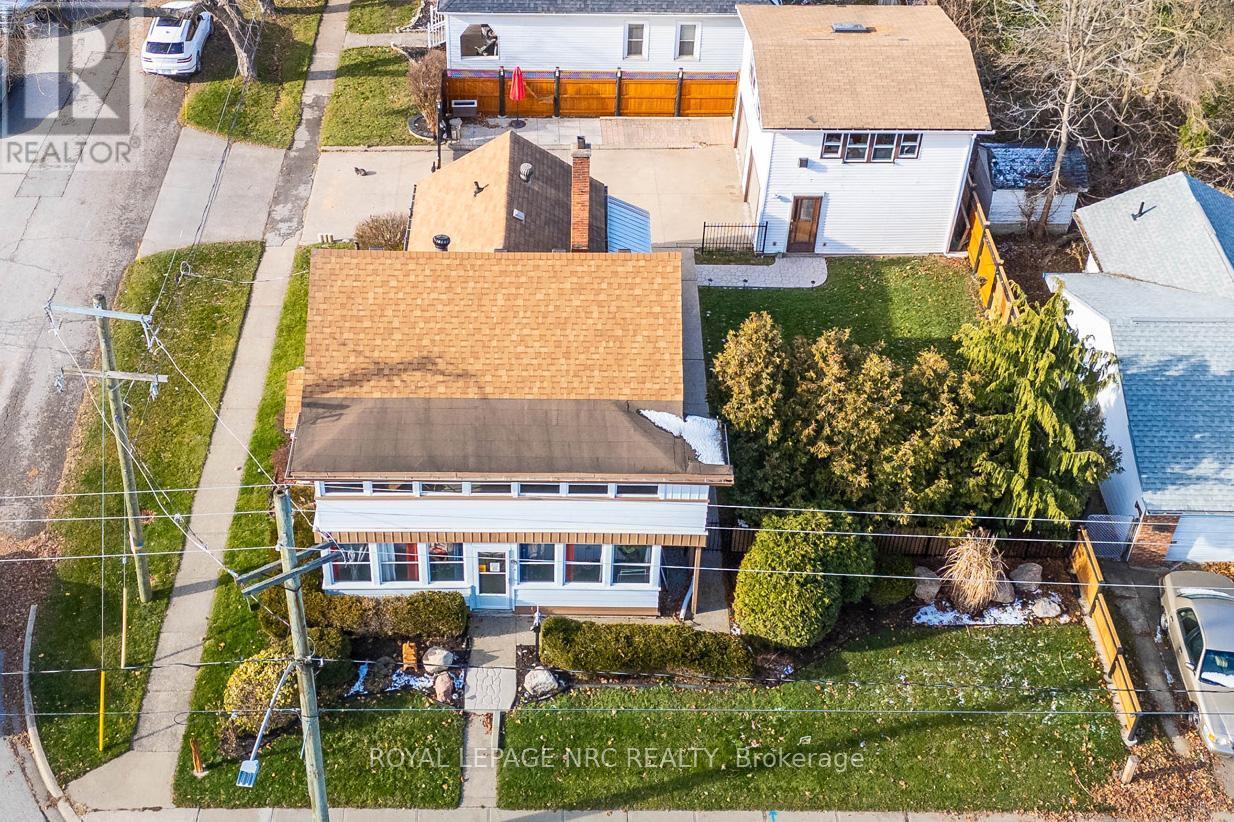 












85 PINE STREET S

,
Thorold (Thorold Downtown),




Ontario
L2V3L8

