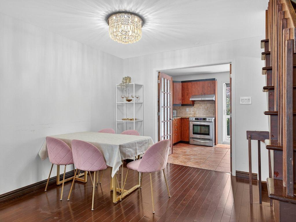 









6796Z


23e Avenue

,
Rosemont/La Petite-Patrie (Montréal),




QC
H1T4C5

