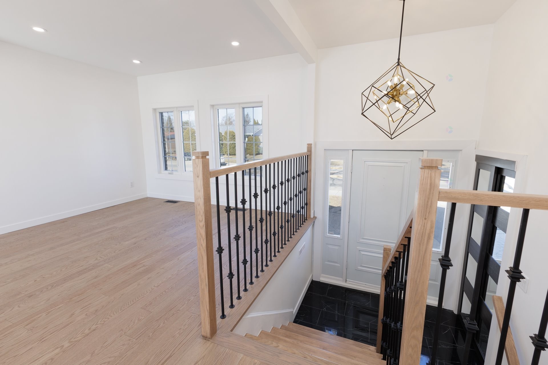 









17122


Boul. Brunswick

,
Kirkland,




QC
H9J1K8

