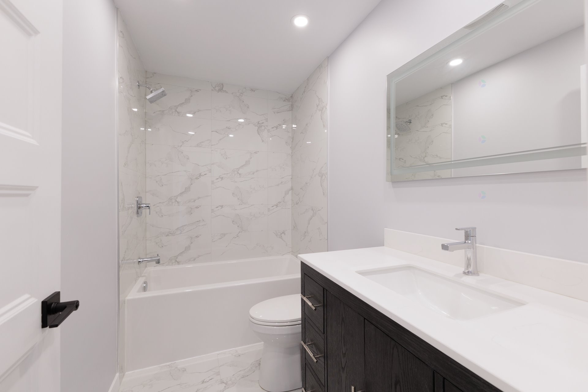 









17122


Boul. Brunswick

,
Kirkland,




QC
H9J1K8

