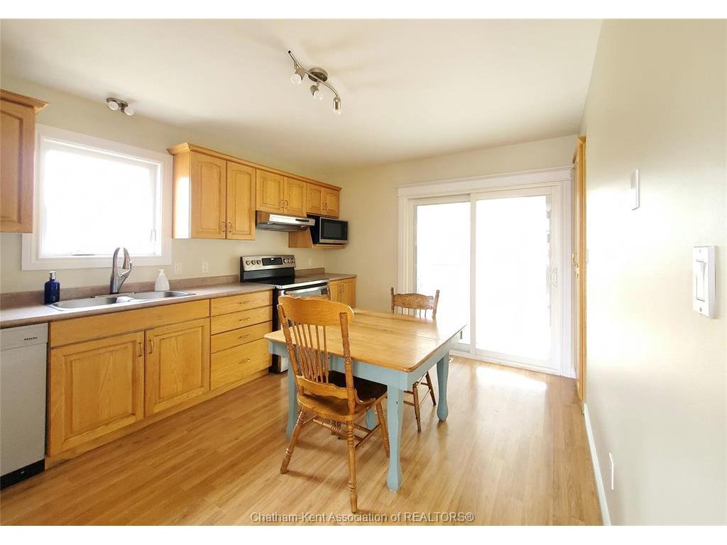 









147


Garden

Path,
Chatham,




ON
N7L 5M3

