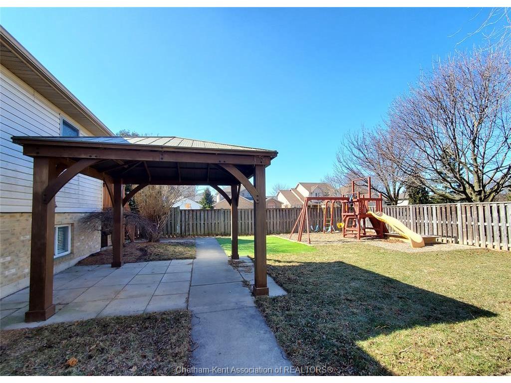 









147


Garden

Path,
Chatham,




ON
N7L 5M3

