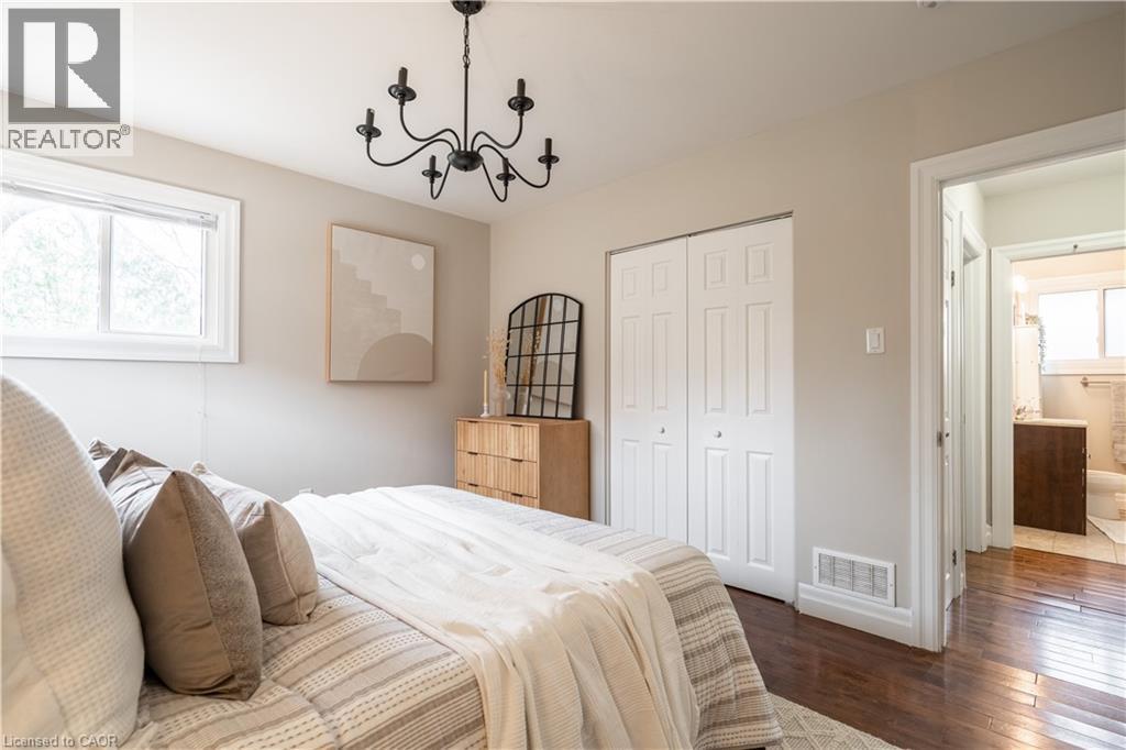 












34 BRIARWOOD Crescent Unit# Upper

,
Hamilton,




Ontario
L9C4B9

