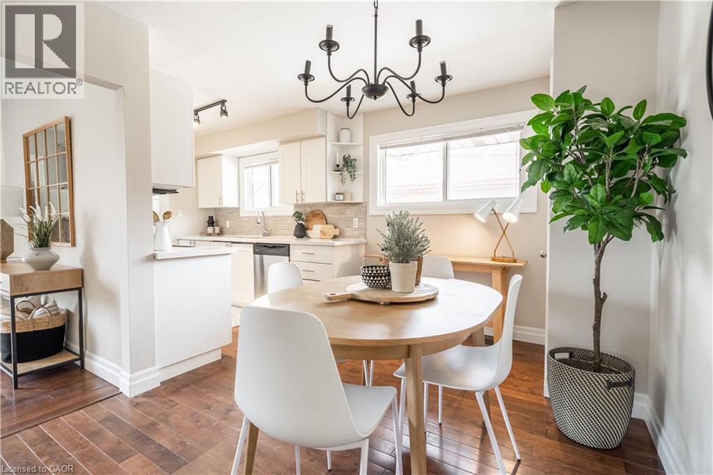 












34 BRIARWOOD Crescent Unit# Upper

,
Hamilton,




Ontario
L9C4B9

