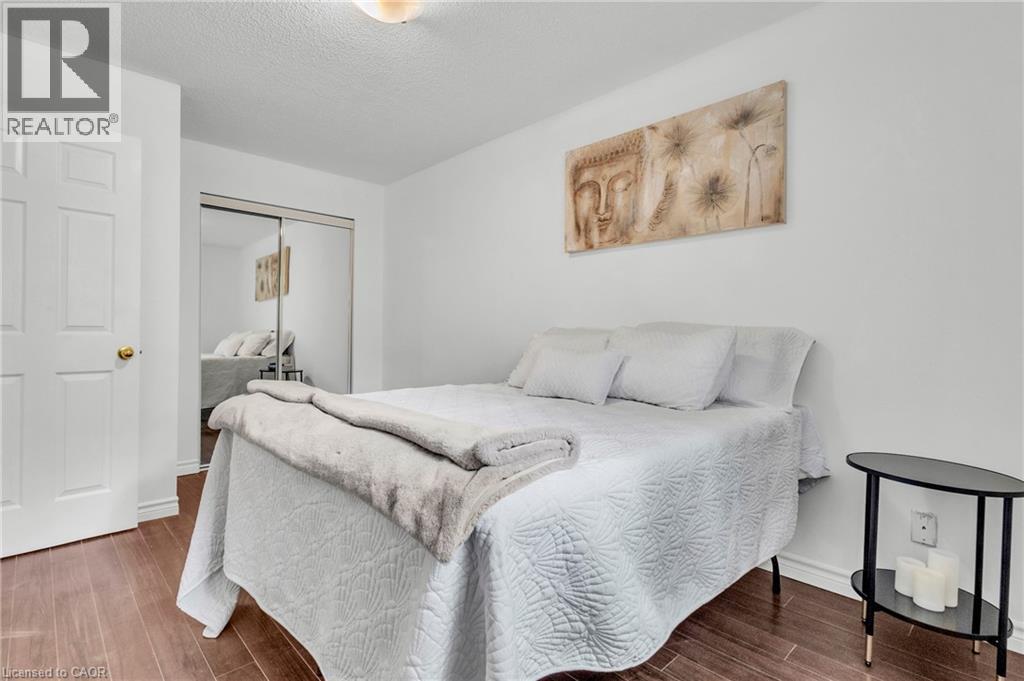 












119 CEDAR Street S Unit# 7

,
Kitchener,




Ontario
N2G3L6

