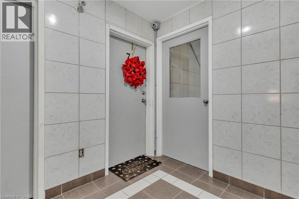 












119 CEDAR Street S Unit# 7

,
Kitchener,




Ontario
N2G3L6

