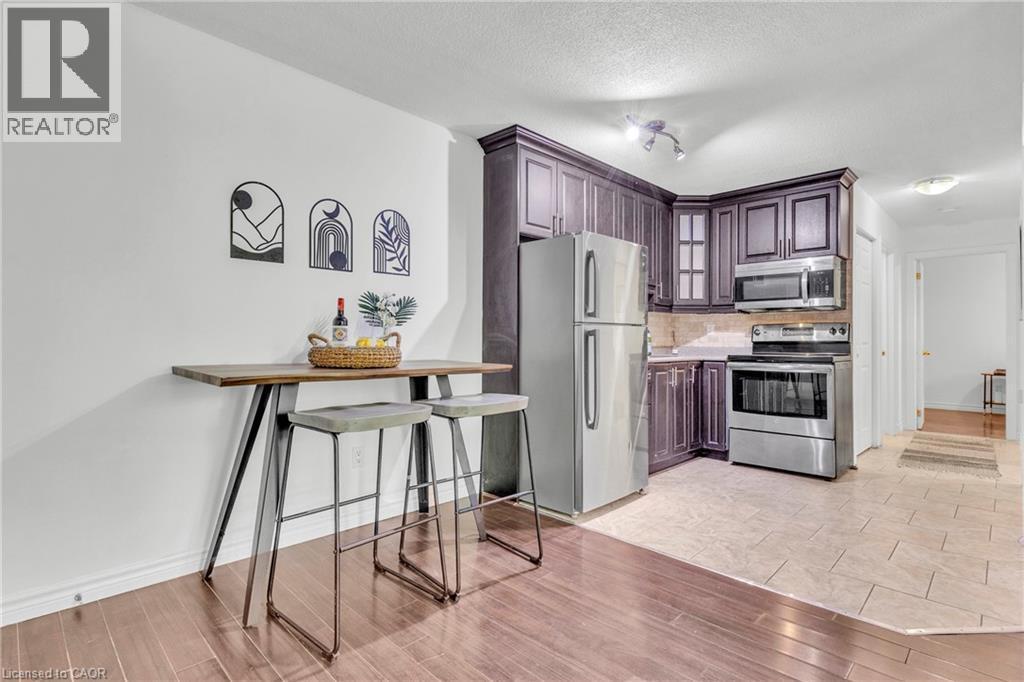 












119 CEDAR Street S Unit# 7

,
Kitchener,




Ontario
N2G3L6

