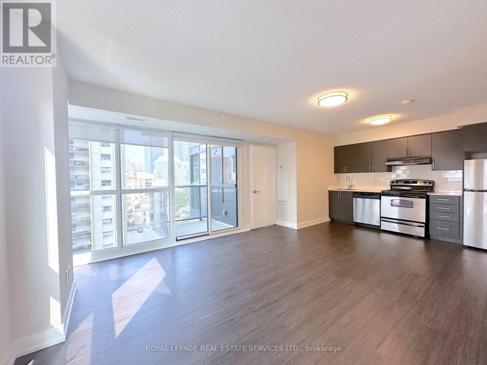 












702 - 561 SHERBOURNE STREET

,
Toronto,




Ontario
M4X0A1


