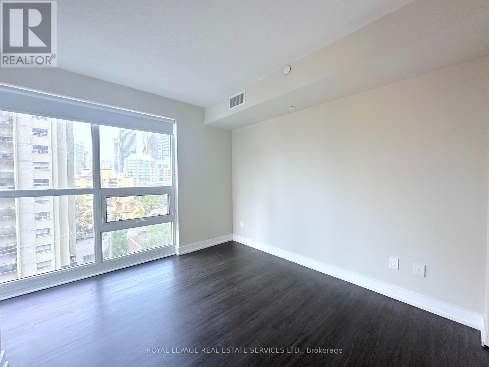 












702 - 561 SHERBOURNE STREET

,
Toronto,




Ontario
M4X0A1

