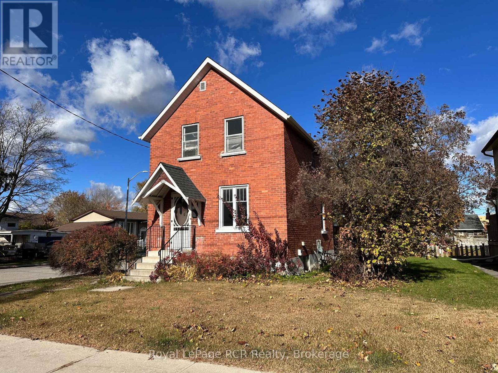 












462 12TH STREET

,
Hanover,




Ontario
N4N1V9

