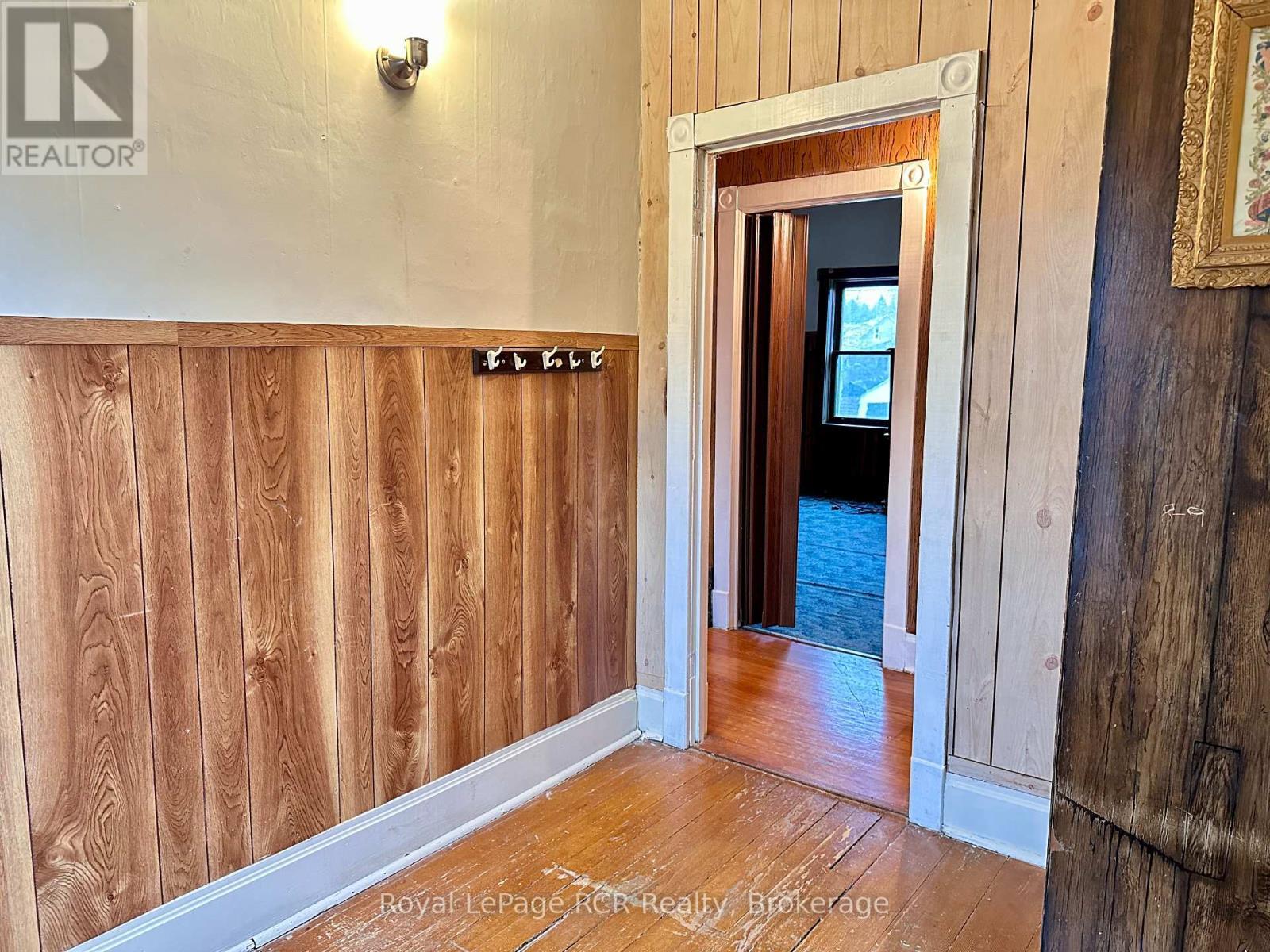 












462 12TH STREET

,
Hanover,




Ontario
N4N1V9

