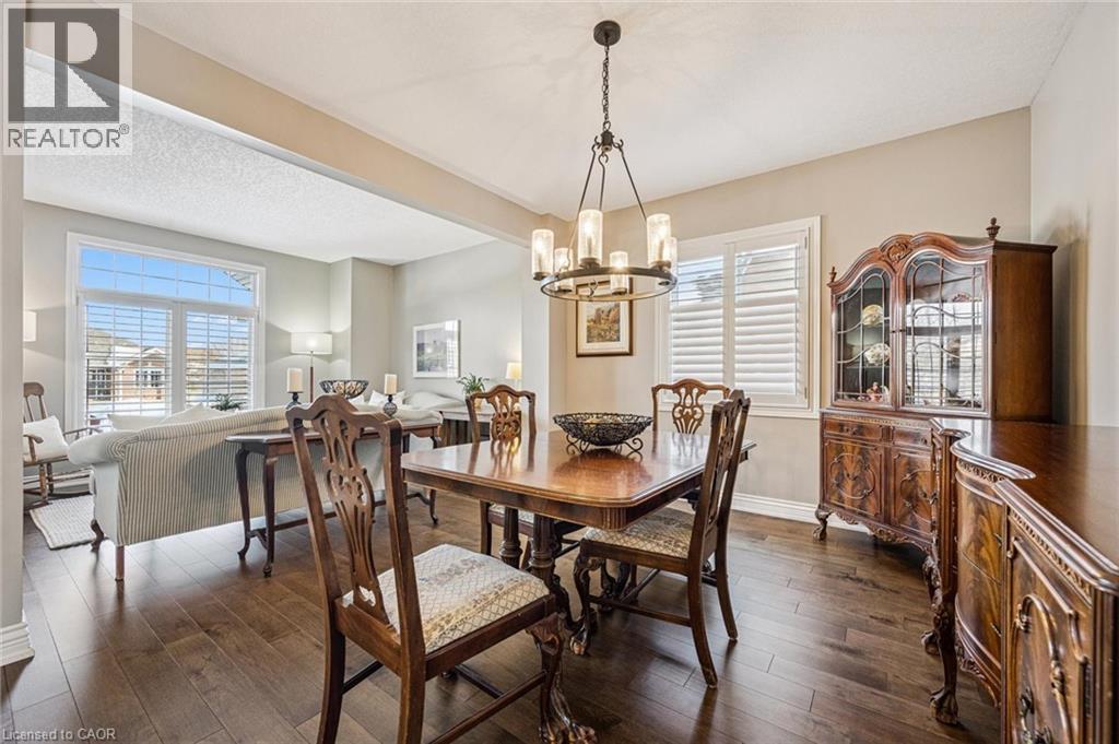 












44 CRANE Crescent

,
Elmira,




Ontario
N3B3M3

