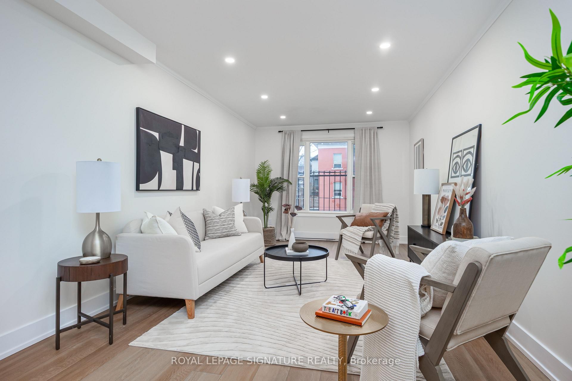 









101


Glen Manor

Drive, 6,
Toronto,




ON
M4E 3V3


