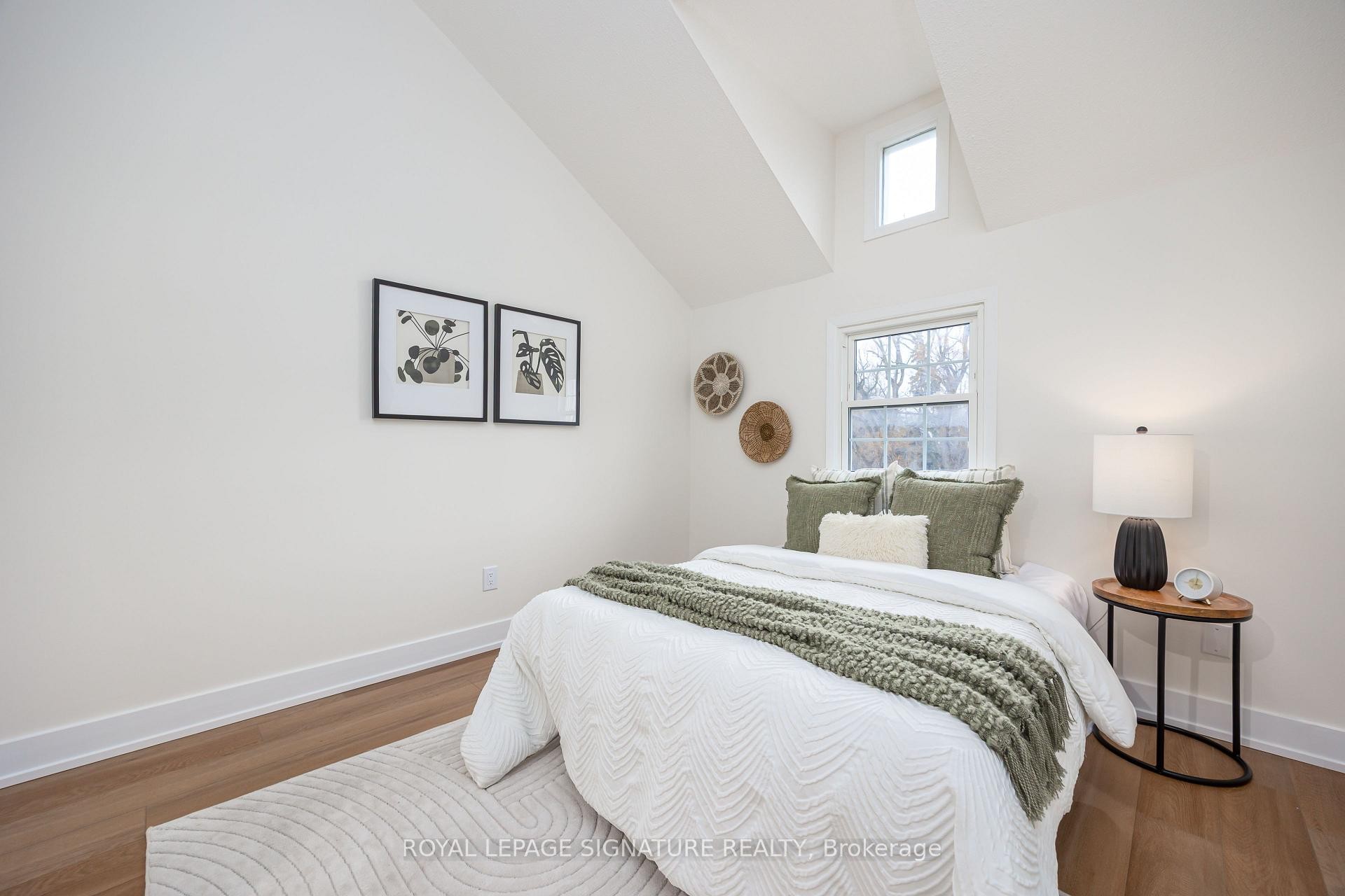 









101


Glen Manor

Drive, 6,
Toronto,




ON
M4E 3V3

