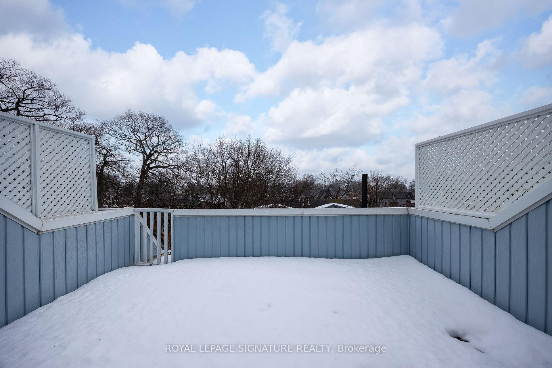 









101


Glen Manor

Drive, 6,
Toronto,




ON
M4E 3V3

