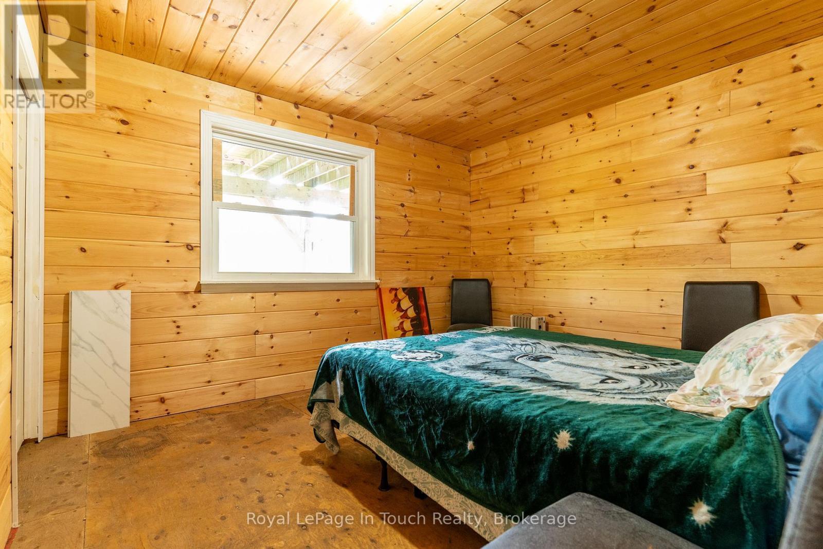 












1276 ISLAND 980

,
Georgian Bay (Baxter),




Ontario
P0E1E0

