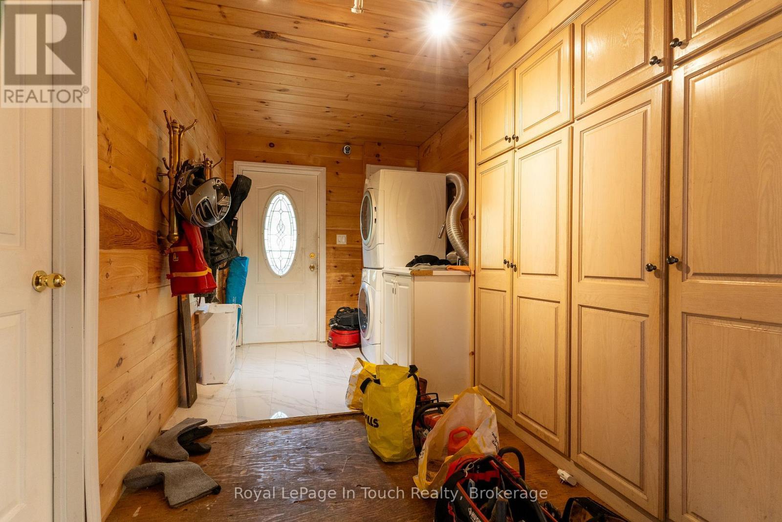 












1276 ISLAND 980

,
Georgian Bay (Baxter),




Ontario
P0E1E0

