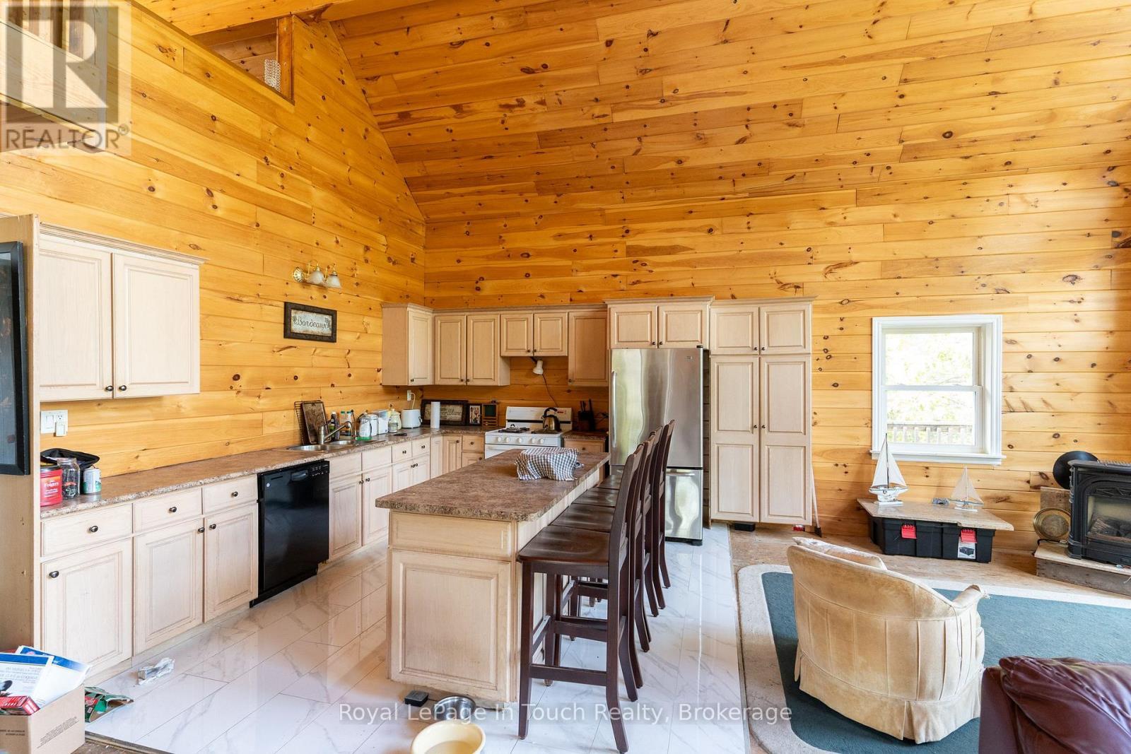 












1276 ISLAND 980

,
Georgian Bay (Baxter),




Ontario
P0E1E0

