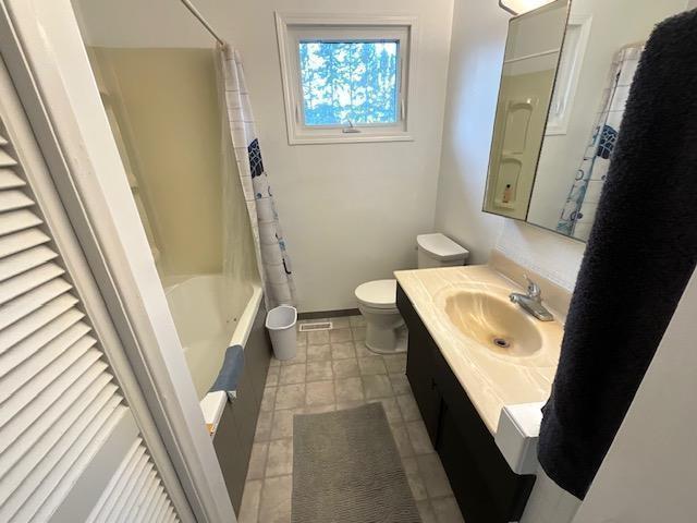 












14 Queen Elizabeth Avenue

,
Erickson,




Manitoba
R0J0P0

