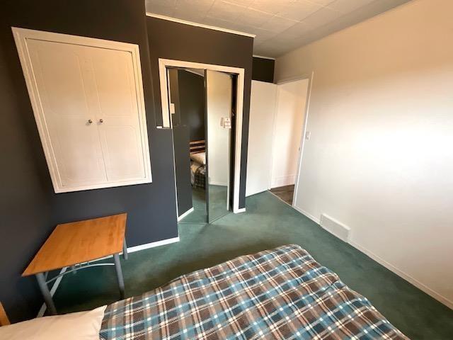 












14 Queen Elizabeth Avenue

,
Erickson,




Manitoba
R0J0P0

