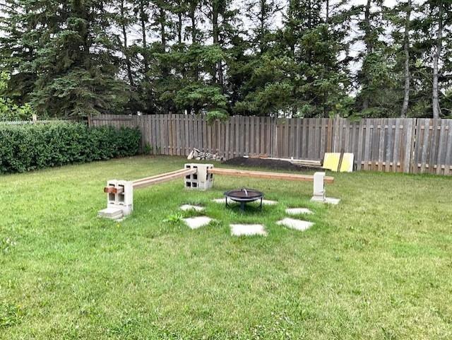 












14 Queen Elizabeth Avenue

,
Erickson,




Manitoba
R0J0P0

