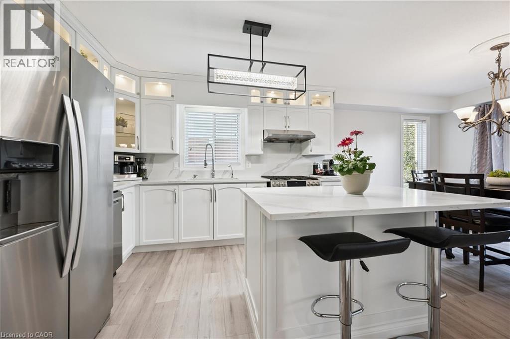 












3 PINE RIDGE Drive

,
Guelph,




Ontario
N1L1N6

