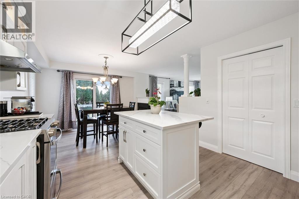 












3 PINE RIDGE Drive

,
Guelph,




Ontario
N1L1N6

