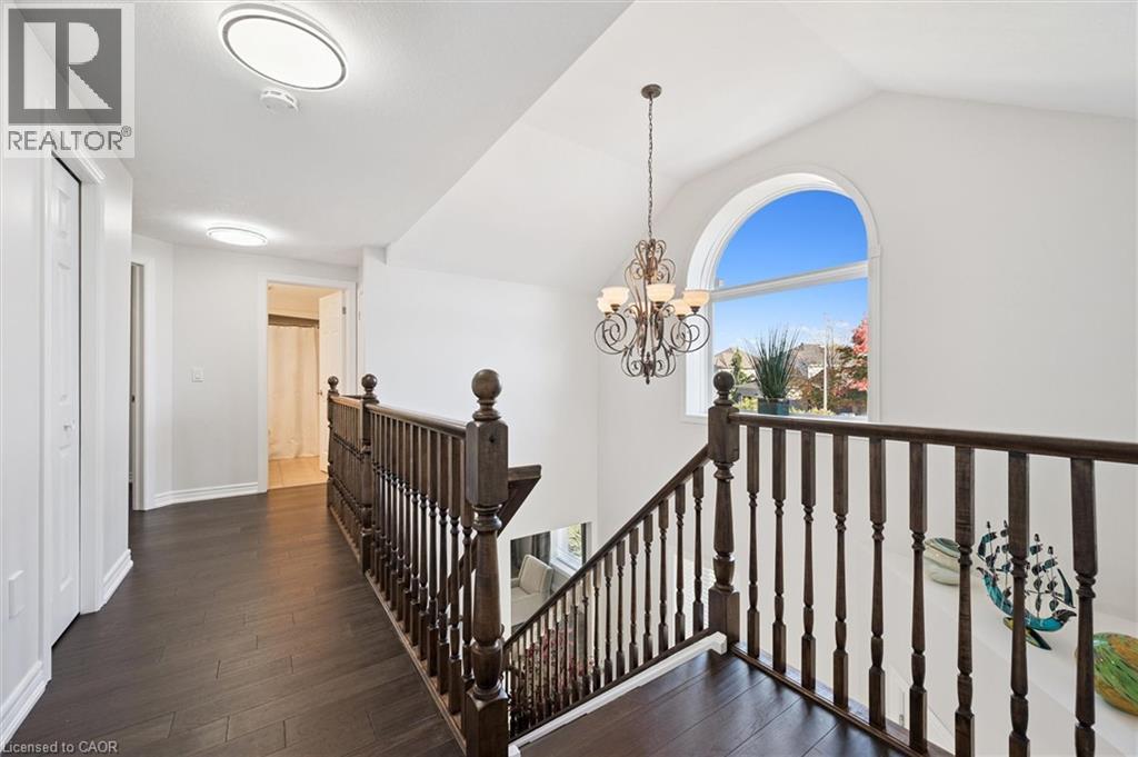 












3 PINE RIDGE Drive

,
Guelph,




Ontario
N1L1N6

