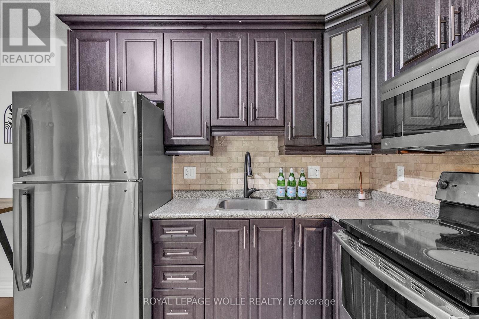 












7 - 119 CEDAR STREET S

,
Kitchener,




Ontario
N2G3L6

