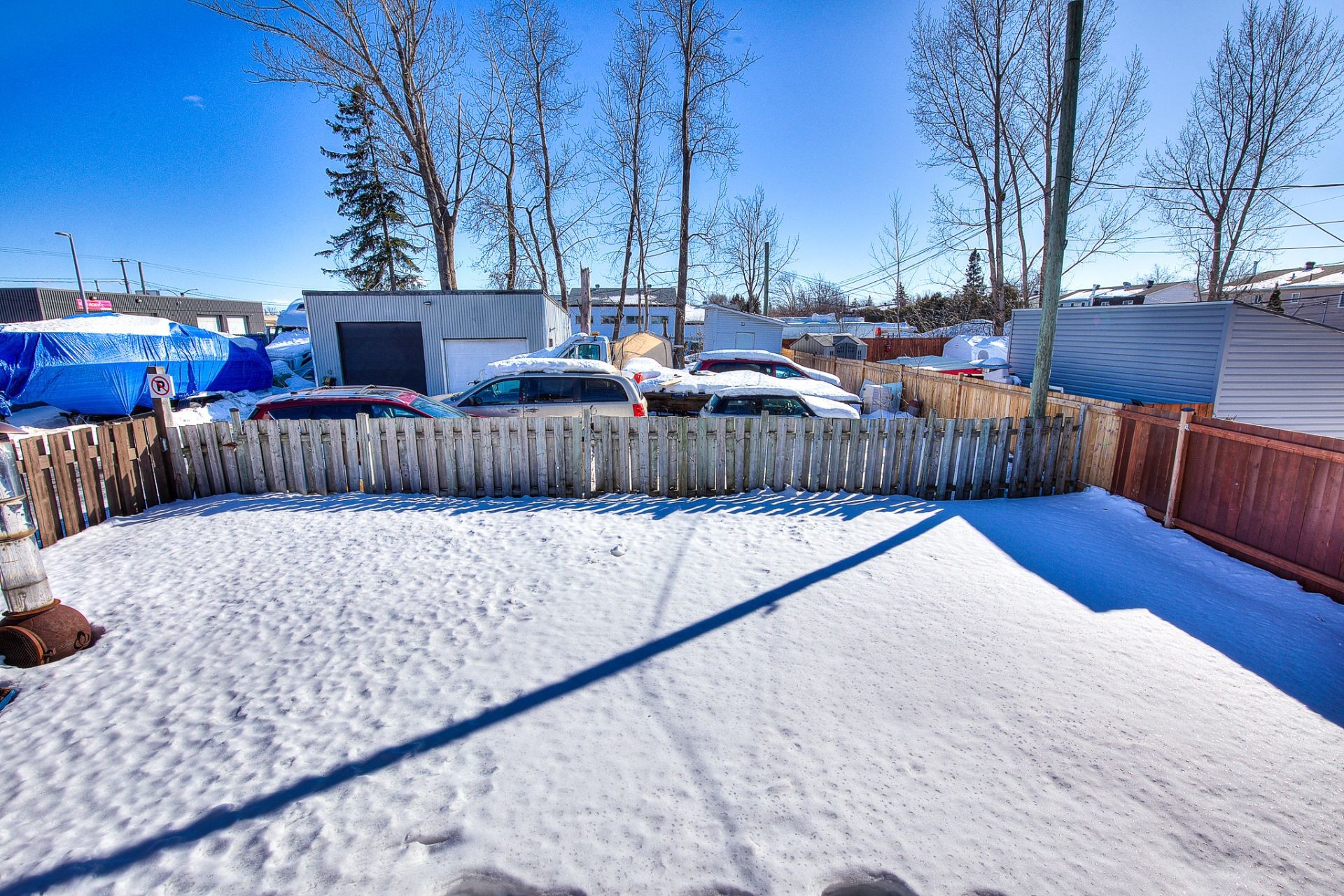 









350


Rue Drapeau

,
Laval (Sainte-Rose),




QC
H7L2B7

