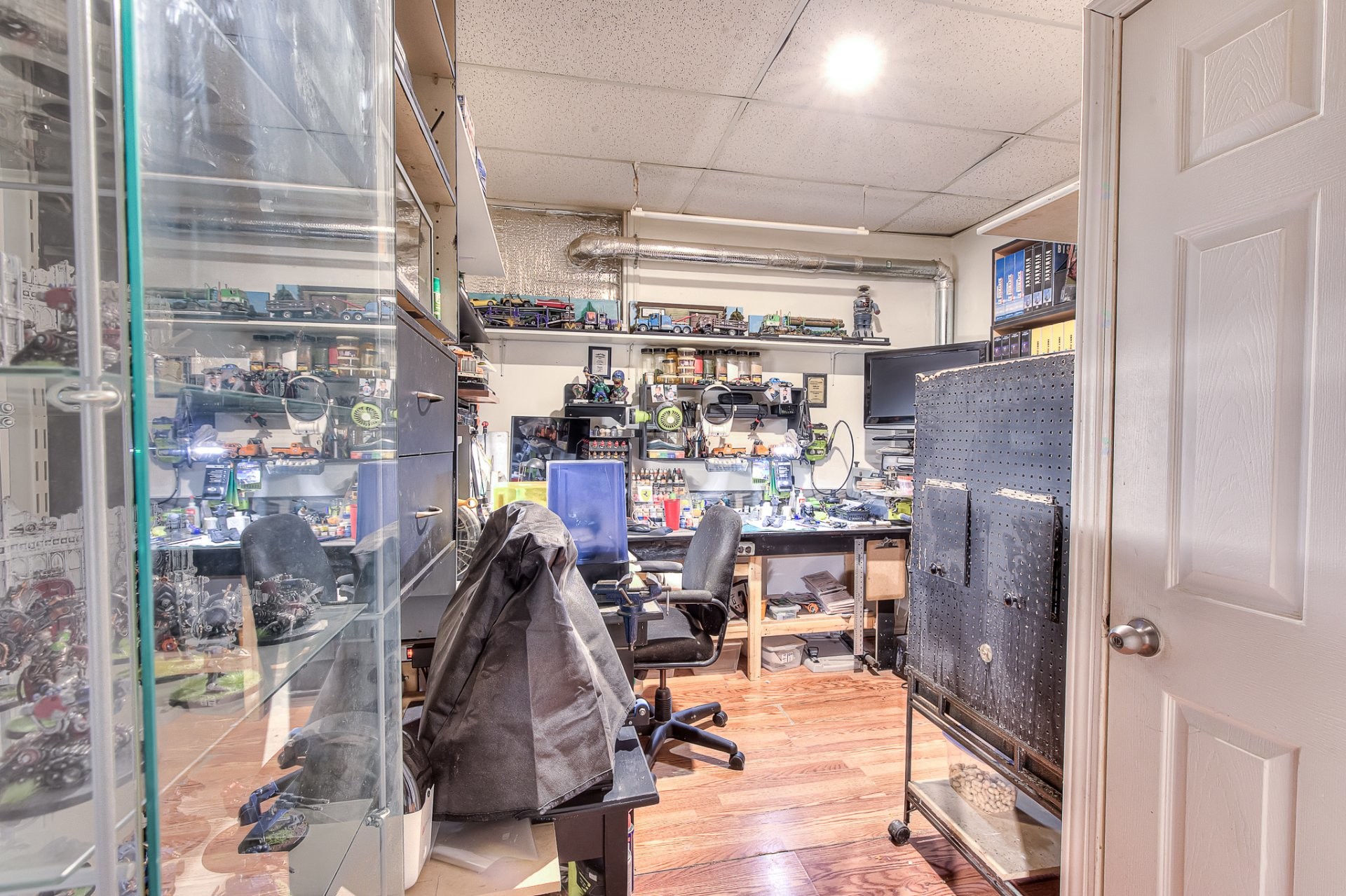 









350


Rue Drapeau

,
Laval (Sainte-Rose),




QC
H7L2B7

