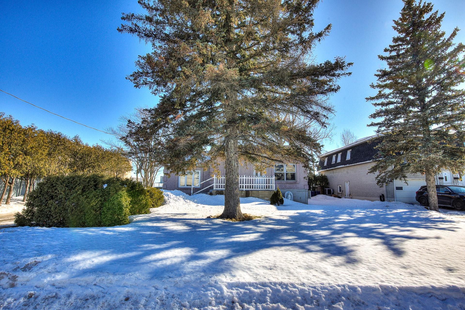 









350


Rue Drapeau

,
Laval (Sainte-Rose),




QC
H7L2B7

