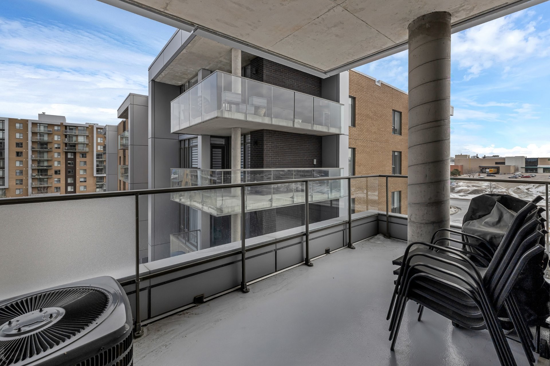 









359


Boul. Brunswick

, 501,
Pointe-Claire,




QC
H9R0B9

