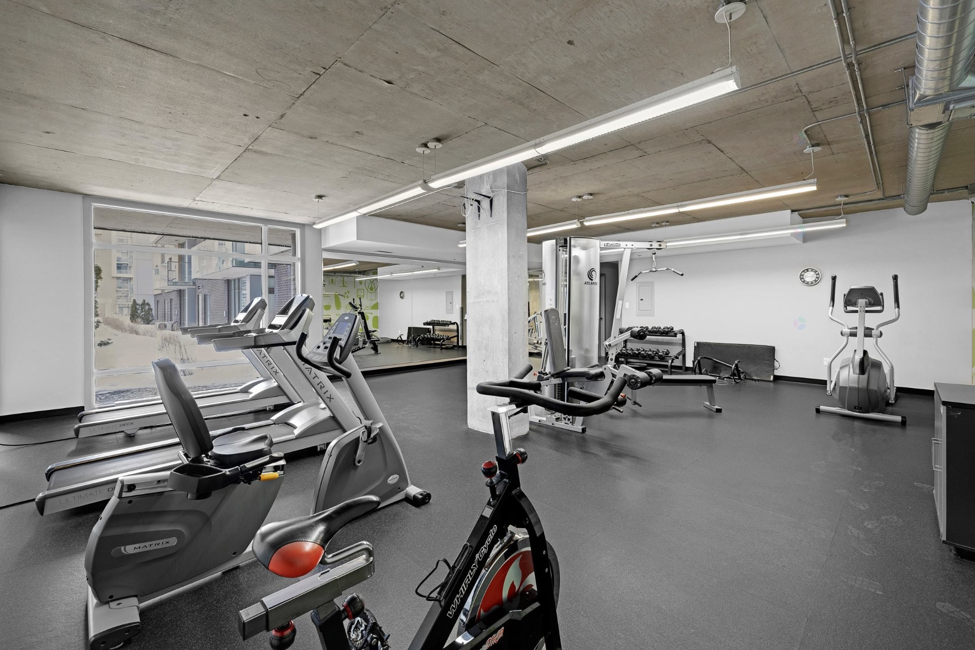 









359


Boul. Brunswick

, 501,
Pointe-Claire,




QC
H9R0B9

