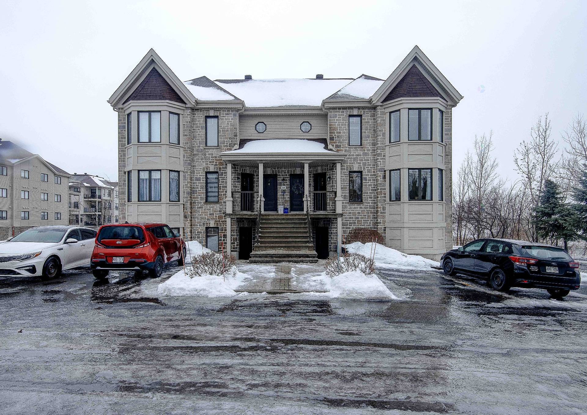 









190


Rue du Sanctuaire

, 5,
Sainte-Julie,




QC
J3E0B3

