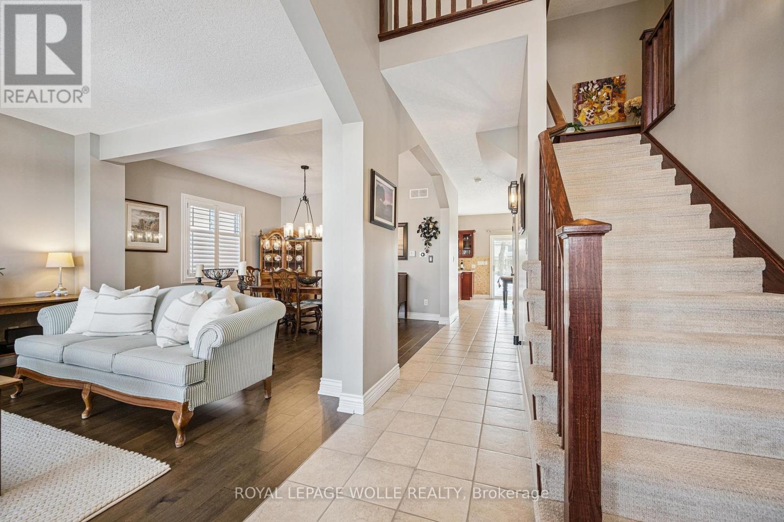 












44 CRANE CRESCENT

,
Woolwich,




Ontario
N3B3M3

