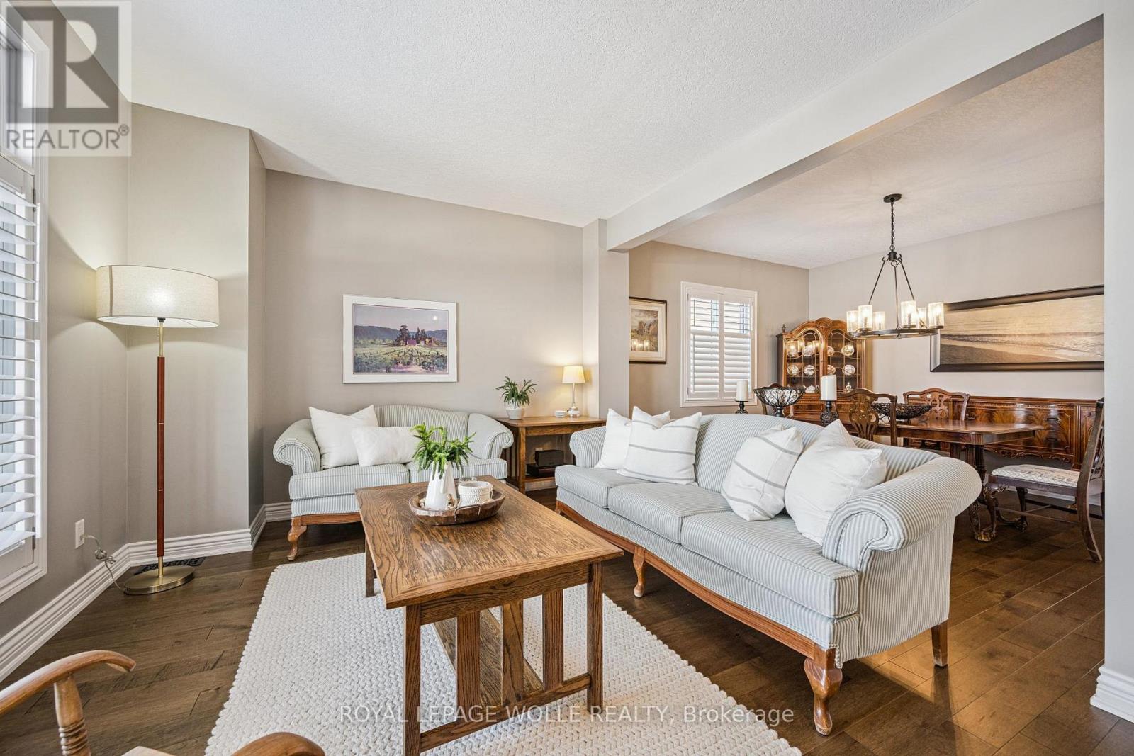 












44 CRANE CRESCENT

,
Woolwich,




Ontario
N3B3M3

