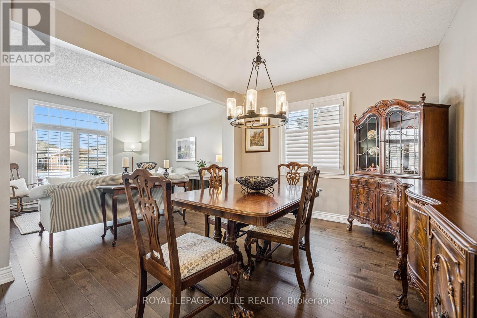 












44 CRANE CRESCENT

,
Woolwich,




Ontario
N3B3M3

