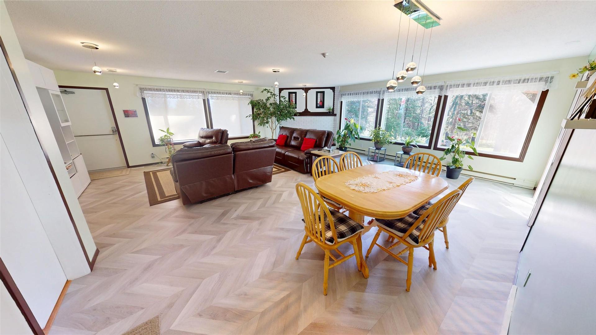 









821


Westwood

Drive,
Cranbrook,




BC
V1C 4H5

