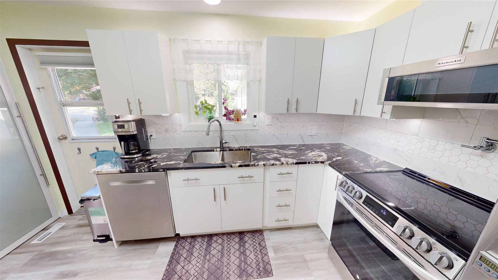 









821


Westwood

Drive,
Cranbrook,




BC
V1C 4H5

