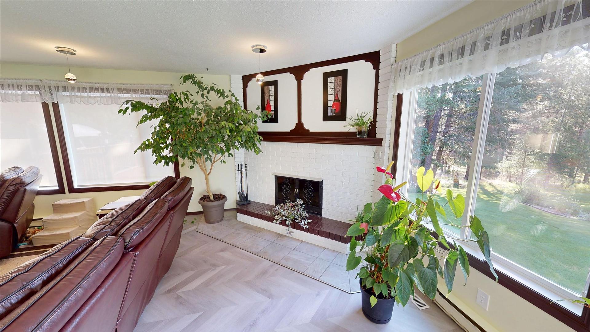 









821


Westwood

Drive,
Cranbrook,




BC
V1C 4H5

