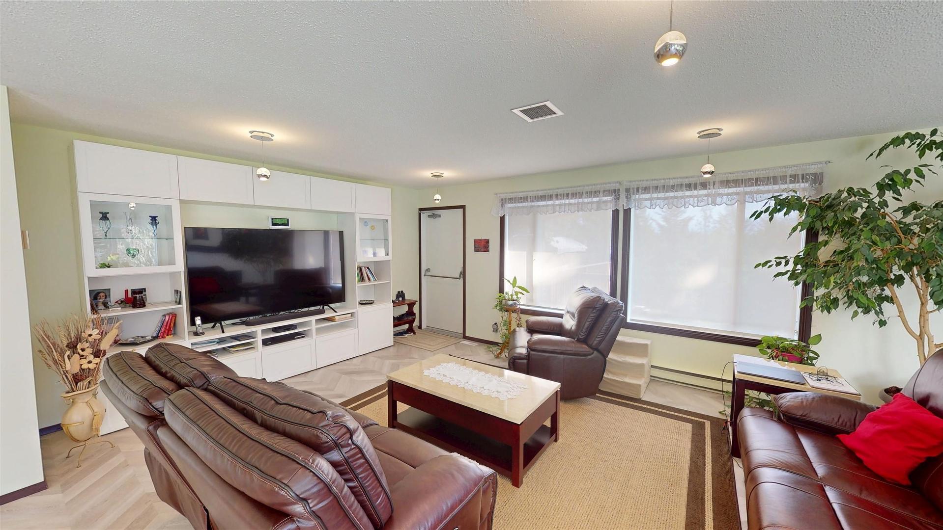 









821


Westwood

Drive,
Cranbrook,




BC
V1C 4H5

