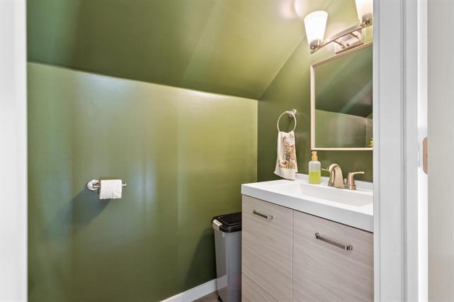 









4


Third

AVE,
Letellier,




MB
R0G 1C0

