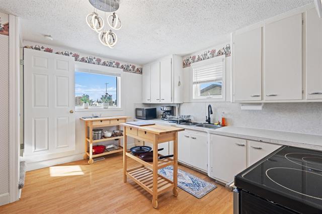 









4


Third

AVE,
Letellier,




MB
R0G 1C0

