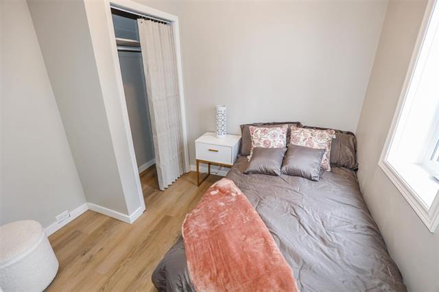 









119


Perth

AVE,
Winnipeg,




MB
R2V 0S8

